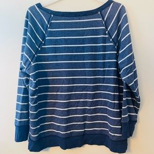 Aerie by American Eagle comfy sweatshirt lightweight
